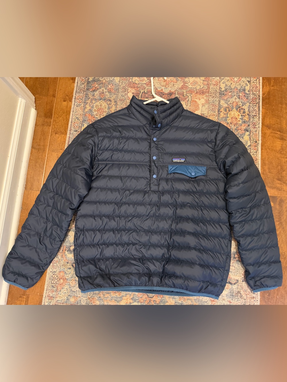 Patagonia down snapT pullover